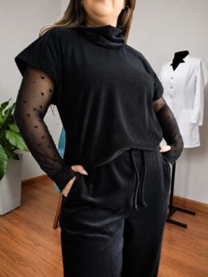 WhatsApp Image 2026-07-21 at 21.00.56 Molde Blusa Mabí